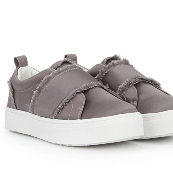 Sam Edelman Shoes - sam edelman levine slip on satin grey sneaker sz 8